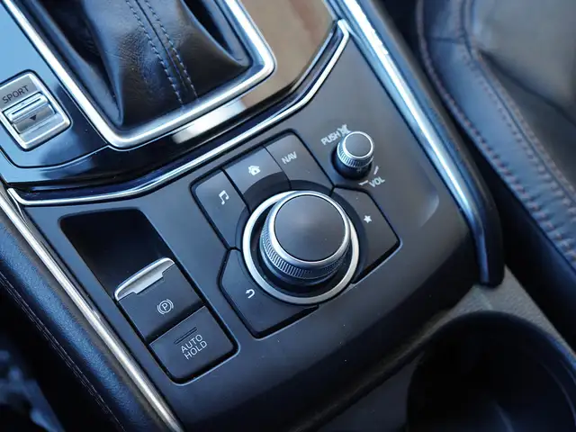 2020 Mazda CX-5 GT AWD, LED Headlights, Sunroof. - Photo 29