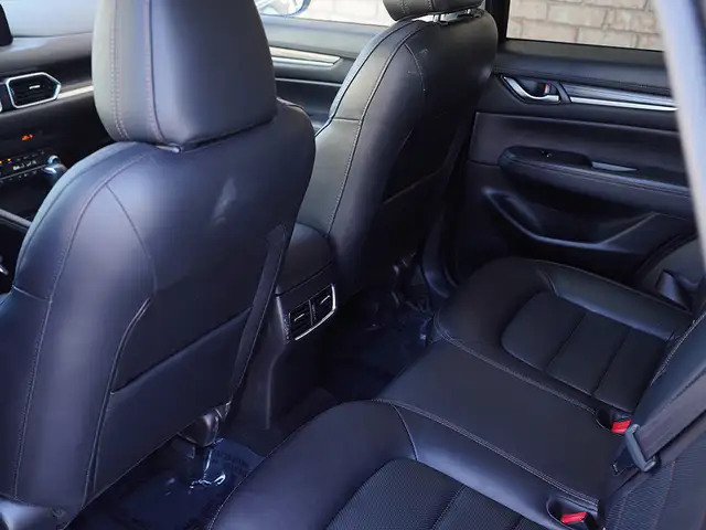 2020 Mazda CX-5 GT AWD, LED Headlights, Sunroof. - Photo 32