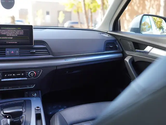 2018 Audi Q5 2.0T Progressiv, Leather Seats, Apple Carplay, Pano - Photo 16