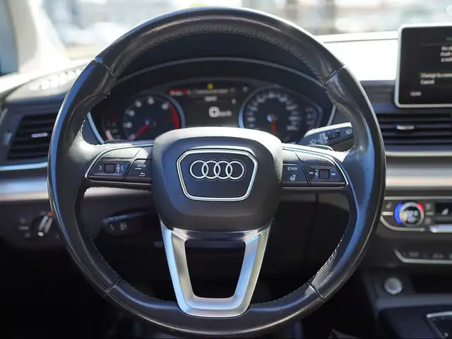 2018 Audi Q5 2.0T Progressiv, Leather Seats, Apple Carplay, Pano - Photo 17