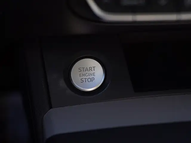 2018 Audi Q5 2.0T Progressiv, Leather Seats, Apple Carplay, Pano - Photo 24