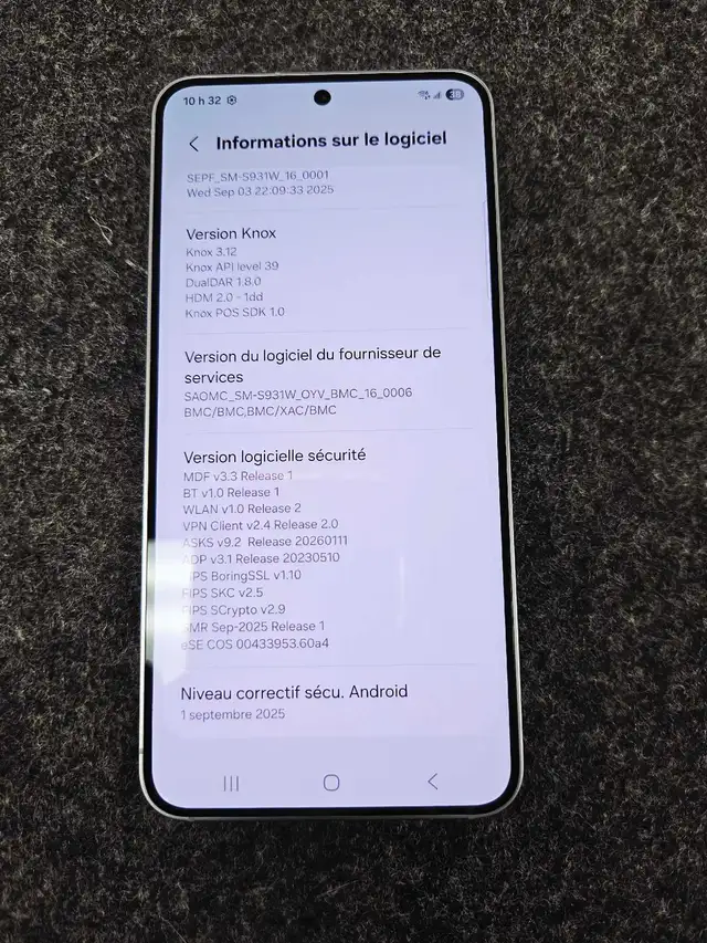 Samsung Galaxy S25 neuve - Photo 4