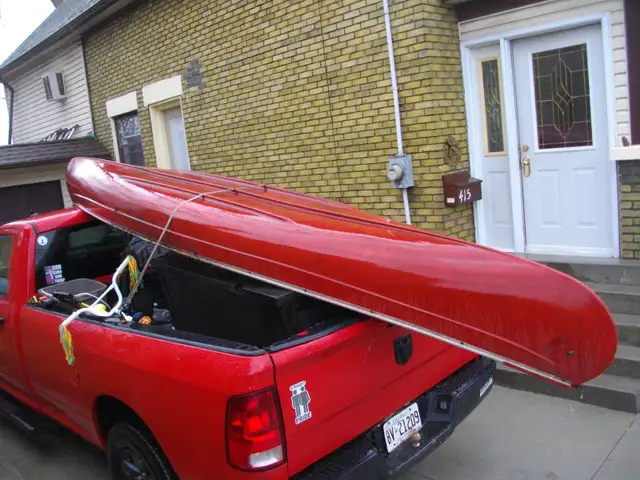 RED CANOE NO HOLES FIRST $125 TAKES IT HOME,  DELIVARY AVALIVLE - Photo 2