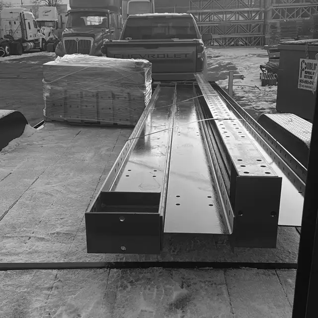 Cantilever Racking - Photo 3