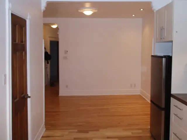 Charmant 4 1/2 ensoleillé, 1 càc, 1er juillet - Photo 4