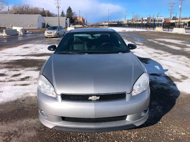 Selling 2007 Monte Carlo SS - Photo 2