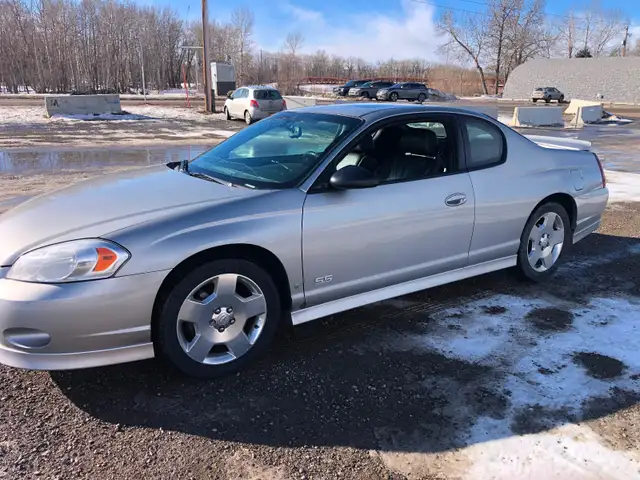 Selling 2007 Monte Carlo SS - Photo 3