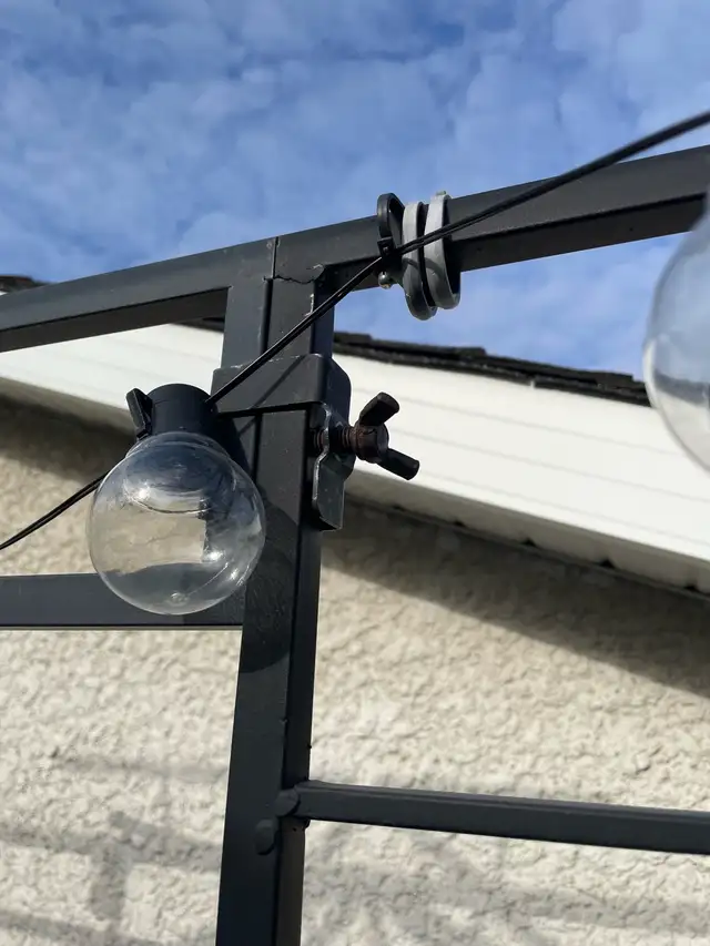 FREE 9x9 GAZEBO FRAME - Photo 3