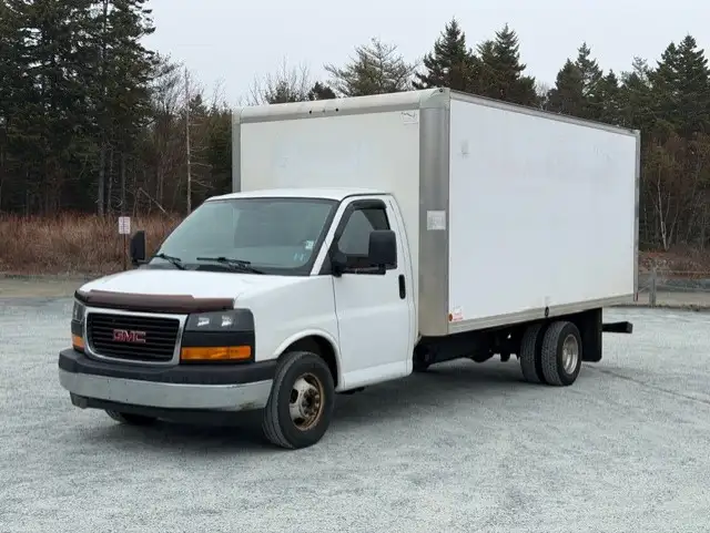 2017 GMC SAVANA CUTAWAY 3500 - Photo 5