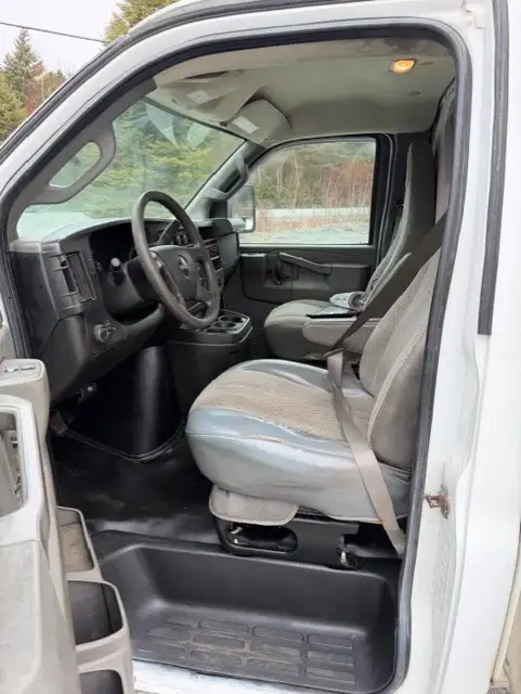 2017 GMC SAVANA CUTAWAY 3500 - Photo 10