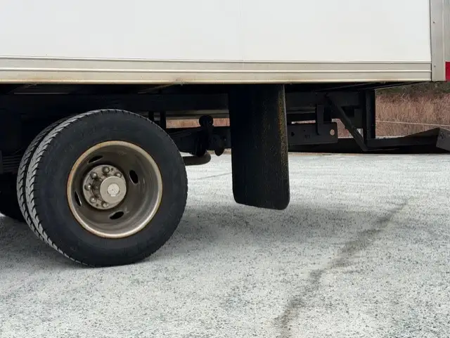 2017 GMC SAVANA CUTAWAY 3500 - Photo 17