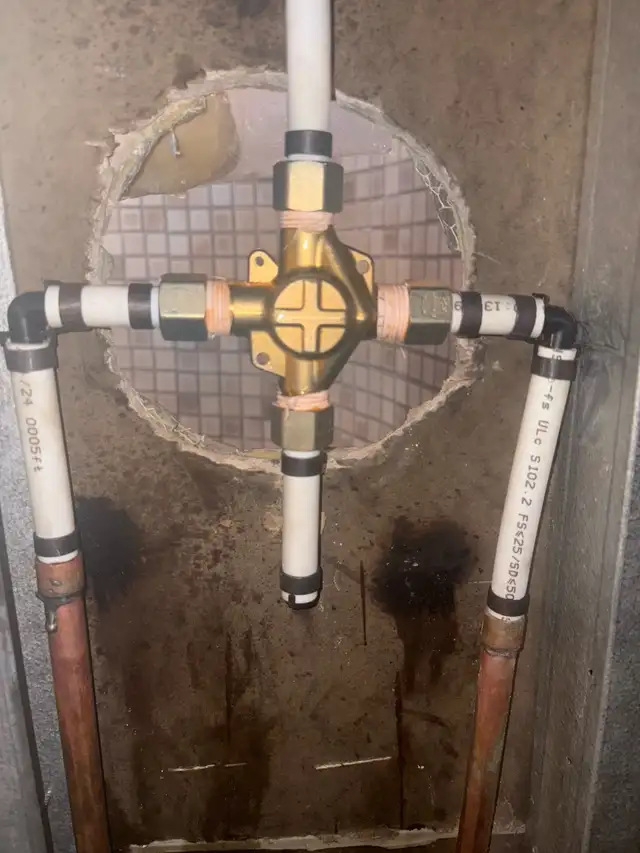 Handyman offering drain services, leaks, installs - Photo 6