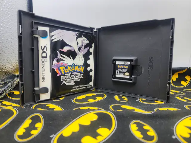 Pokemon Black Version - DS - In Case (#2704) - Photo 2