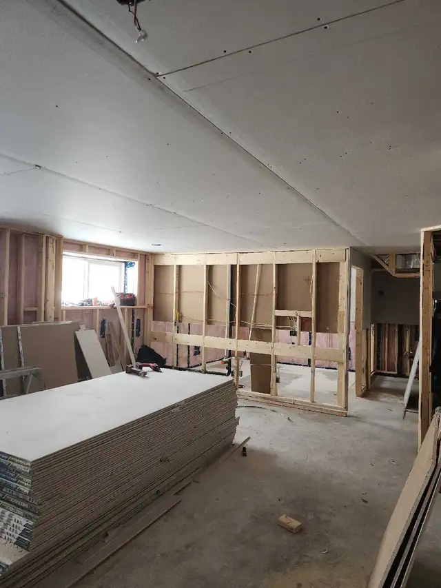 Handyman/ renovation - Photo 2