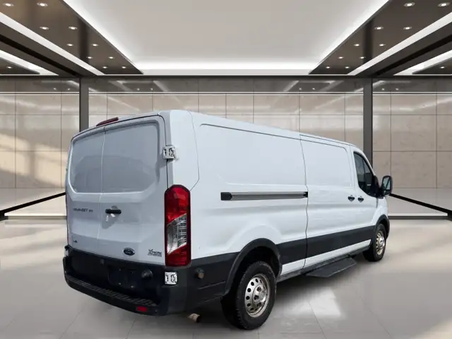2020 Ford Transit T-150 130' Low Rf 8670 GVWR AWD - Photo 3