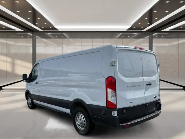2020 Ford Transit T-150 130' Low Rf 8670 GVWR AWD - Photo 4