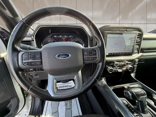 2023 Ford F-150 XLT 4WD SuperCrew 5.5' Box - Photo 11