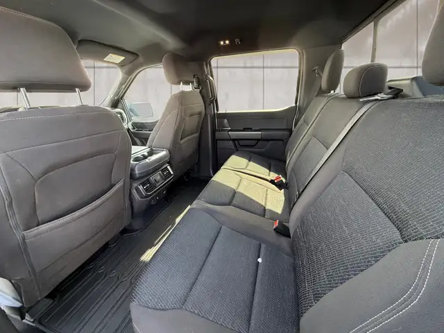2023 Ford F-150 XLT 4WD SuperCrew 5.5' Box - Photo 12