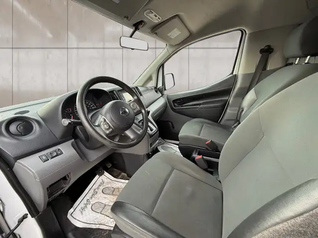 2015 Nissan NV200 I4 S - Photo 7