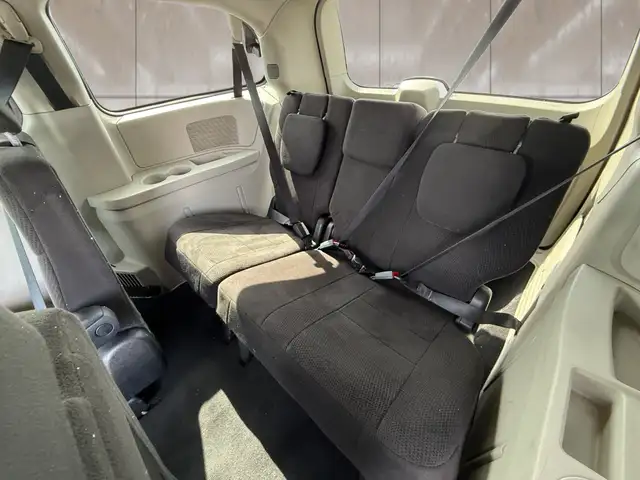 2013 Dodge Grand Caravan SXT - Photo 7