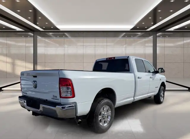 2022 Ram 3500 Big Horn 4x4 Crew Cab 8' Box - Photo 3