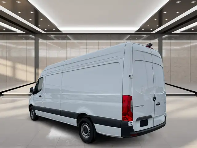 2025 Mercedes-Benz Sprinter 2500 High Roof I4 Diesel 170' - Photo 4