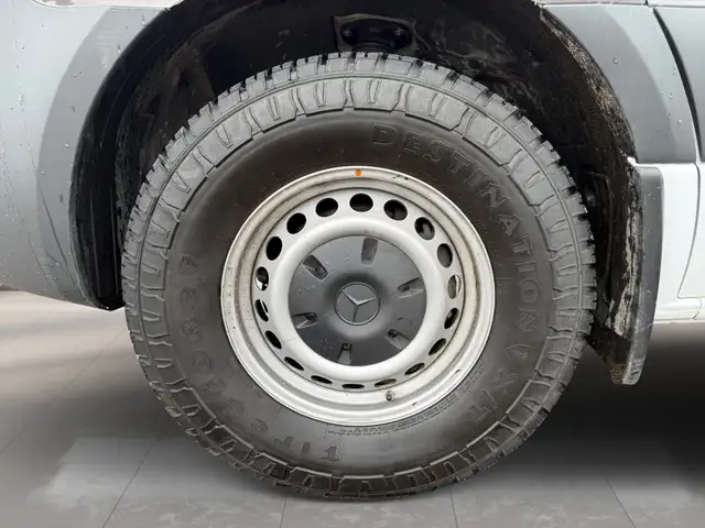 2025 Mercedes-Benz Sprinter 2500 High Roof I4 Diesel 170' - Photo 7