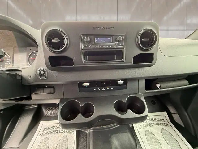 2025 Mercedes-Benz Sprinter 2500 High Roof I4 Diesel 170' - Photo 11