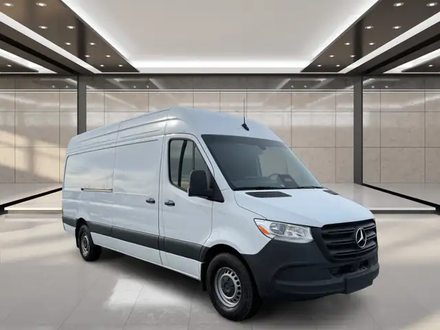 2025 Mercedes-Benz Sprinter 2500 High Roof I4 Diesel 170' - Photo 2
