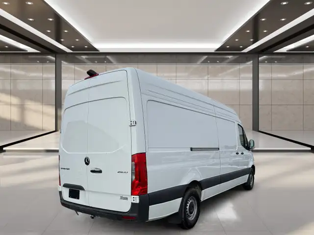 2025 Mercedes-Benz Sprinter 2500 High Roof I4 Diesel 170' - Photo 3