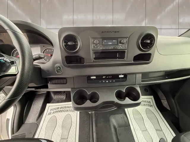 2025 Mercedes-Benz Sprinter 2500 High Roof I4 Diesel 170' - Photo 12