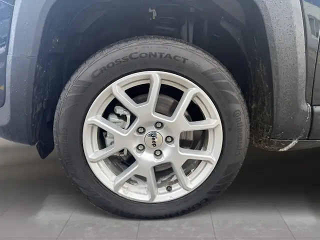 2023 Jeep Renegade North 4x4 - Photo 13