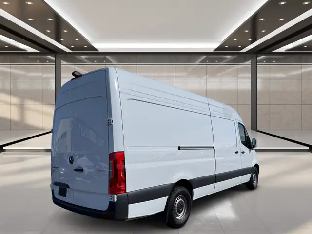 2025 Mercedes-Benz Sprinter 2500 High Roof I4 Diesel 170' - Photo 3