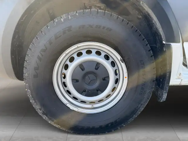 2025 Mercedes-Benz Sprinter 2500 High Roof I4 Diesel 170' - Photo 12