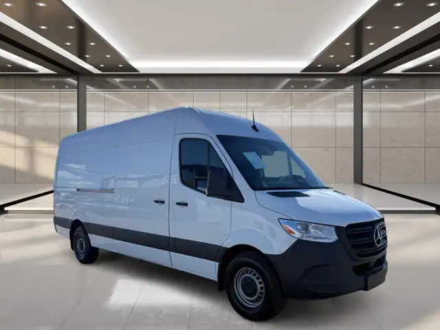 2025 Mercedes-Benz Sprinter 2500 High Roof I4 Diesel 170' - Photo 2