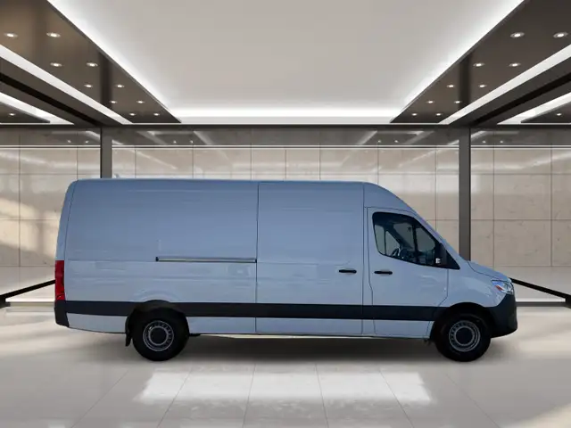 2025 Mercedes-Benz Sprinter 2500 High Roof I4 Diesel 170' - Photo 3