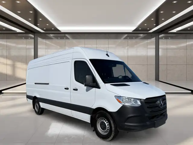 2025 Mercedes-Benz Sprinter 2500 High Roof I4 Diesel 170' - Photo 2