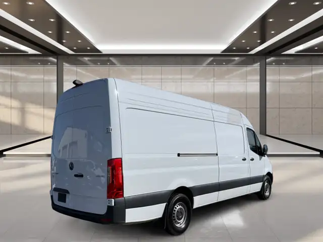 2025 Mercedes-Benz Sprinter 2500 High Roof I4 Diesel 170' - Photo 3