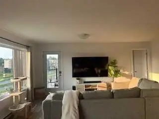 5 1/2 Internet Inclus - mai/juin/juillet - 1er mois gratuit - Photo 2