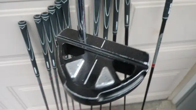 Adams Golf Clubs Set - Photo 7