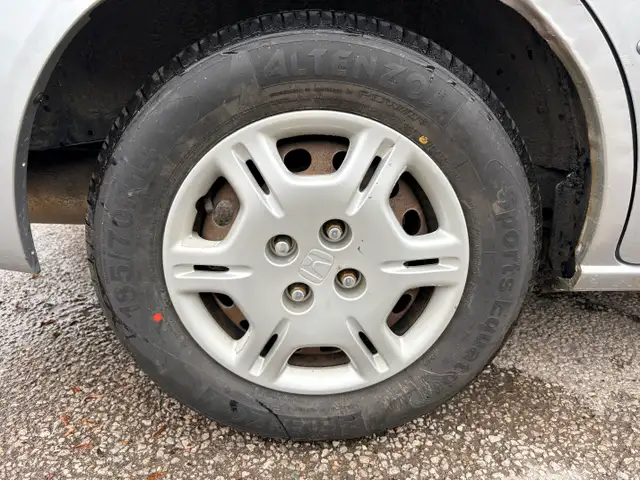 2001 Honda Civic DX-G FWD Auto 1.7L Not Certified Sell As Is - Photo 11