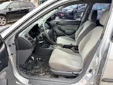 2001 Honda Civic DX-G FWD Auto 1.7L Not Certified Sell As Is - Photo 13
