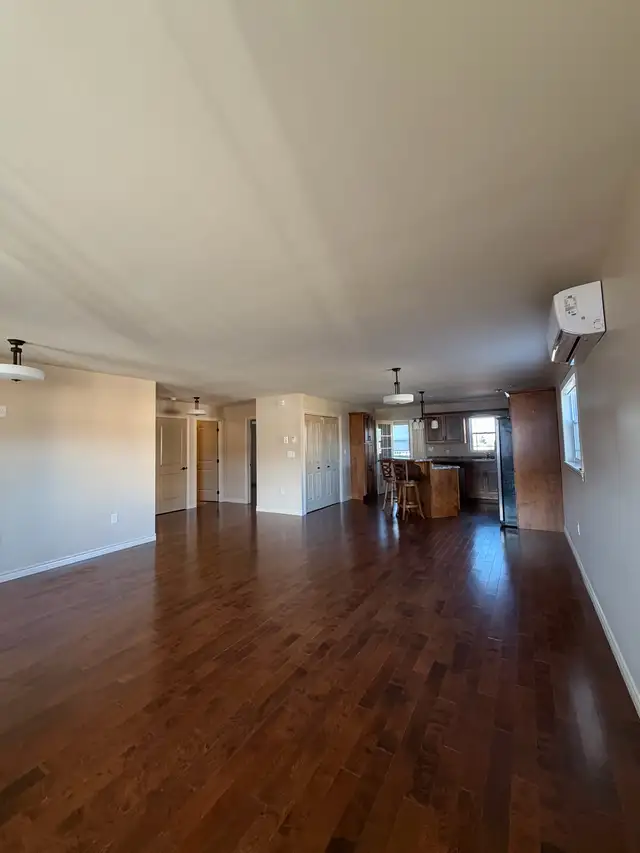 duplex for rent - Photo 3