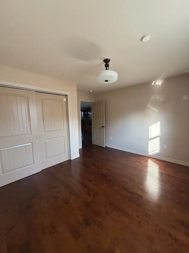duplex for rent - Photo 10