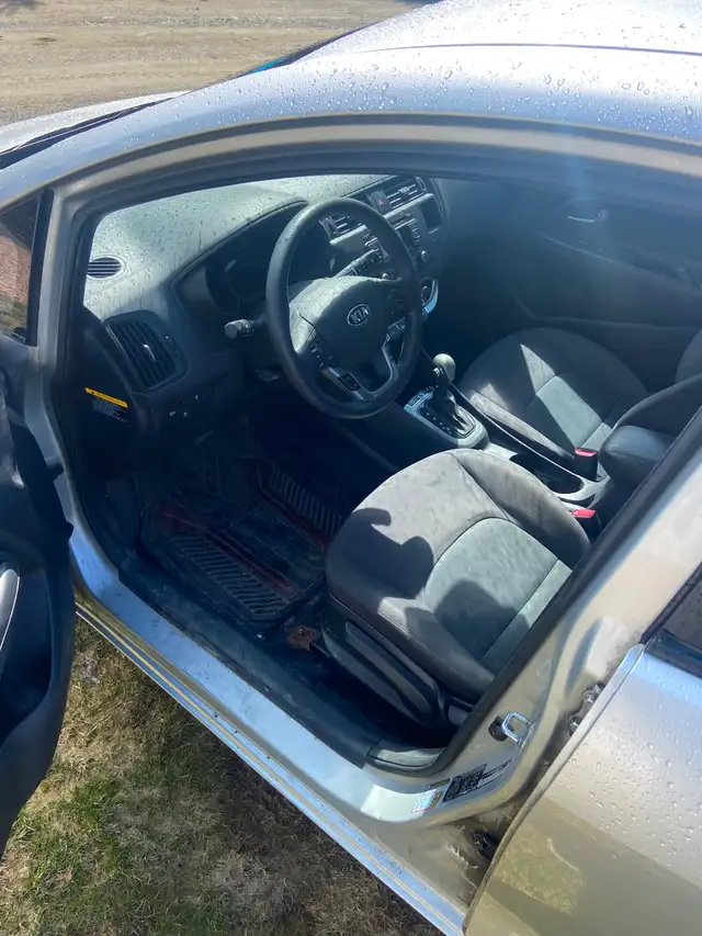 2013 Kia rio - Photo 4