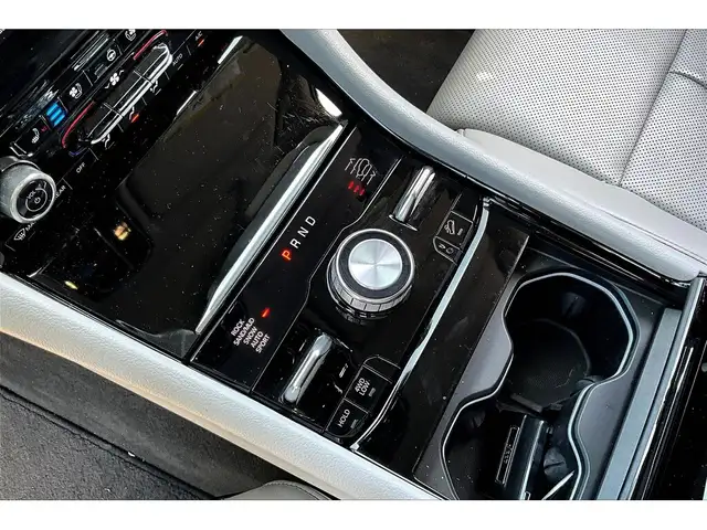 2023 Jeep Grand Cherokee Overland | 5.7L HEMI V8 | FULLY LOADED - Photo 14