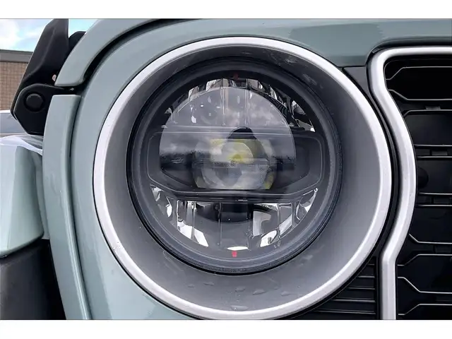 2024 Jeep Wrangler Sahara | Skytop | Leather | Alpine | Tow Pkg - Photo 30