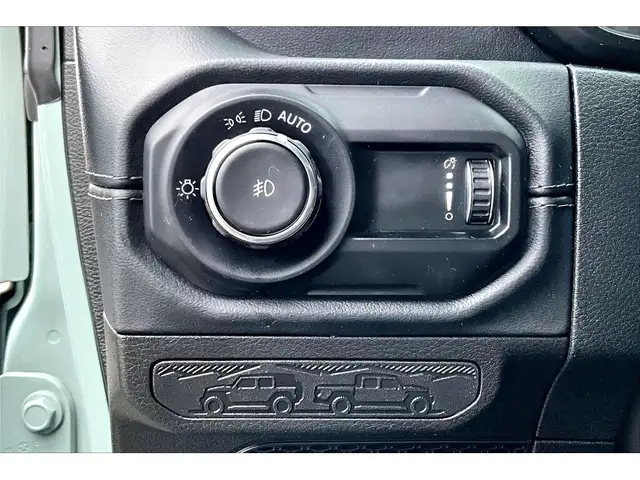 2024 Jeep Wrangler Sahara | Skytop | Leather | Alpine | Tow Pkg - Photo 32