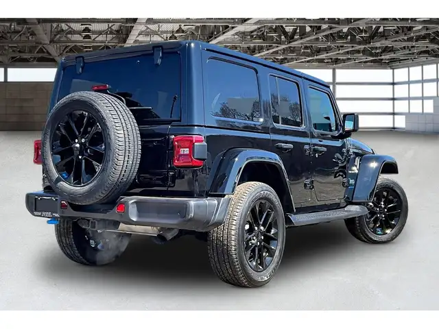 2023 Jeep Wrangler 4xe Sahara PHEV | Leather | Adv Safety | Alpi - Photo 2