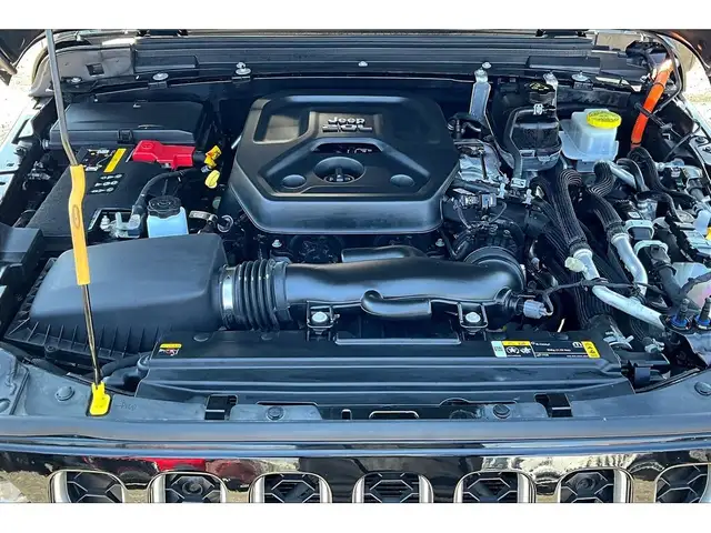 2023 Jeep Wrangler 4xe Sahara PHEV | Leather | Adv Safety | Alpi - Photo 9